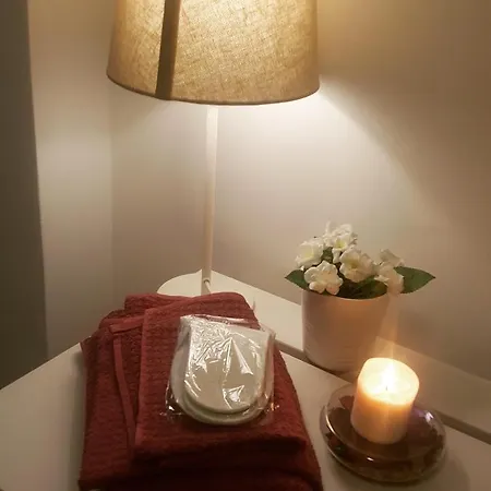 Sweet Home Piramide Rooms Bed and Breakfast 4*