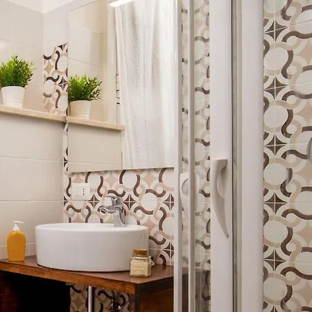 Bed & Breakfast Sweet Piramide 4*